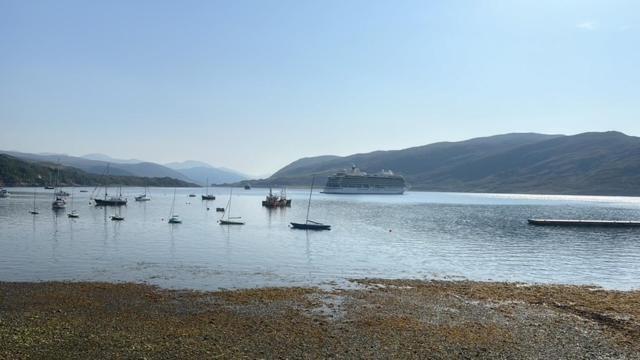 Argyll Hotel Ullapool Extérieur photo