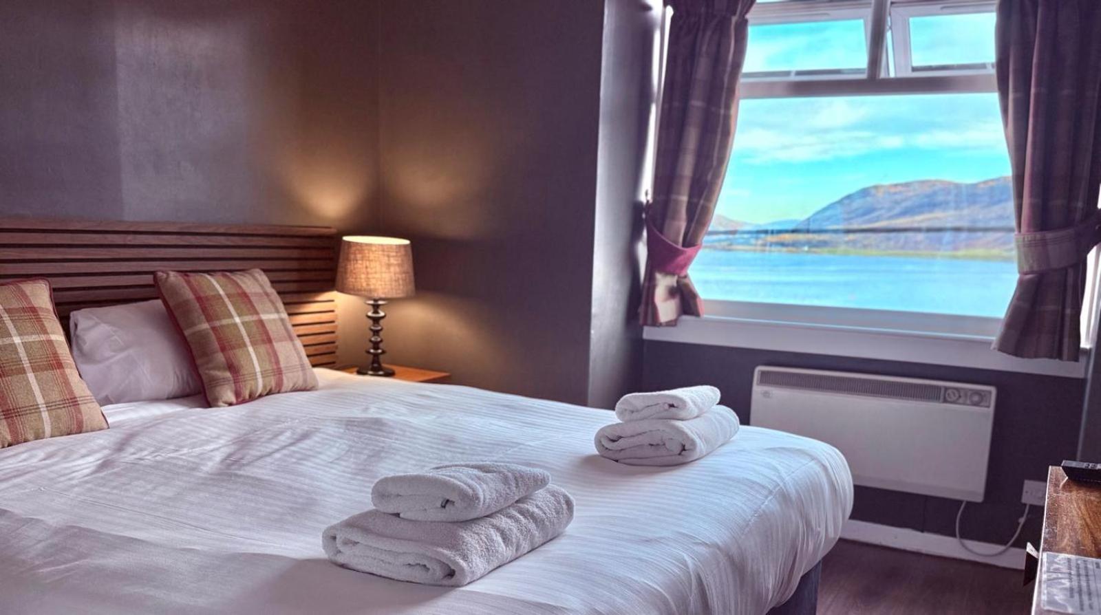 Argyll Hotel Ullapool Extérieur photo